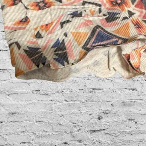 Beige with Large Dream Catcher Top - Picture 5 of 6